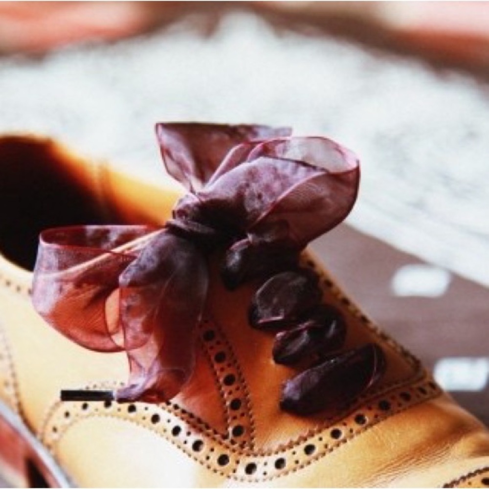 NWT American Apparel Burgundy Lacey Shoelaces